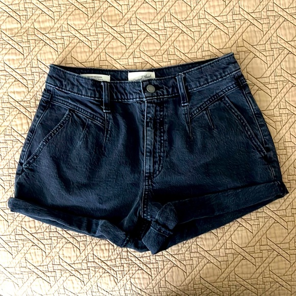 Universal Thread High Rise midi shorts - black - Picture 3 of 7